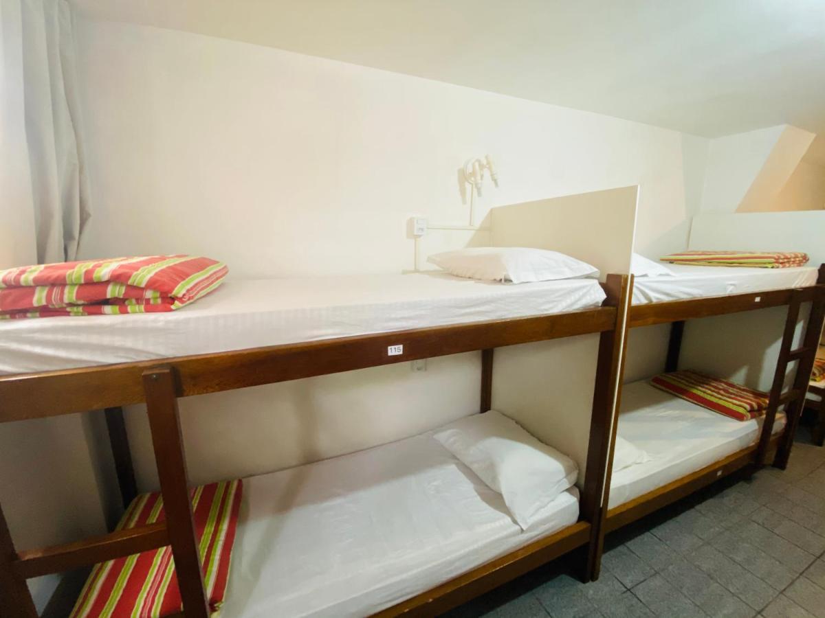Quatro Ilhas Beach Hostel 邦比尼亚斯 外观 照片