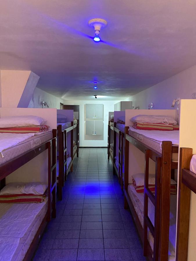 Quatro Ilhas Beach Hostel 邦比尼亚斯 外观 照片