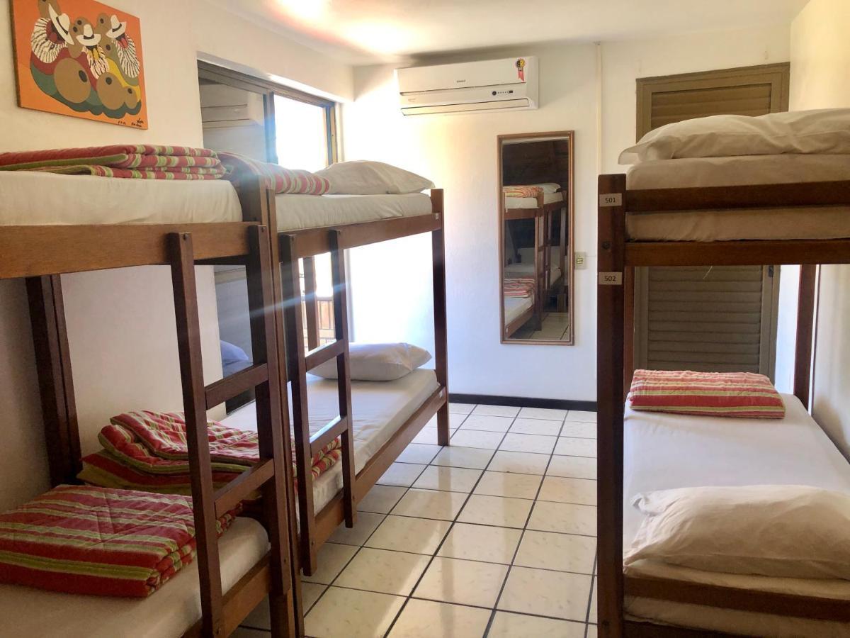 Quatro Ilhas Beach Hostel 邦比尼亚斯 外观 照片